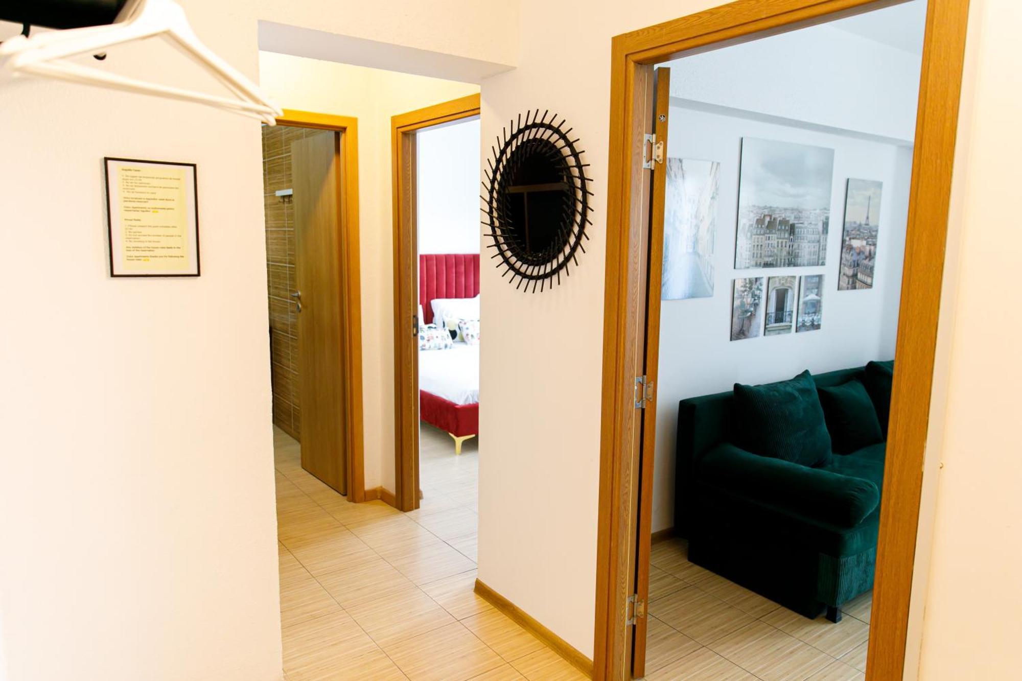 Color Apartments Corneliu Coposu No3 Bucharest Exterior photo